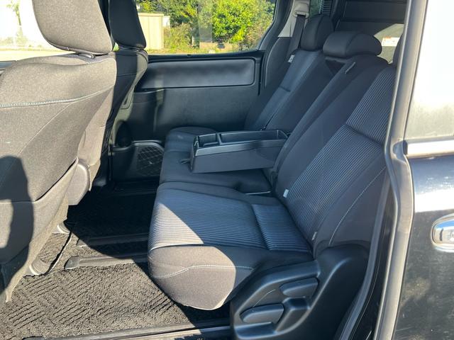ヴォクシー ZS 煌II ユーザー様買取車 ナビ TV Bluetoothオーディオ CD DVD バックモニター フリップダウン ETC スマートキー2本 プッシュスタート オートエアコン オートマチックハイビーム ESC(36枚目)
