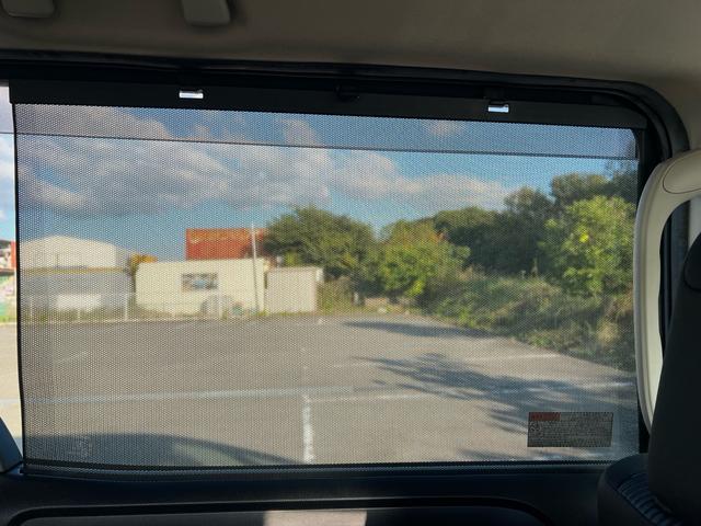 ヴォクシー ZS 煌II ユーザー様買取車 ナビ TV Bluetoothオーディオ CD DVD バックモニター フリップダウン ETC スマートキー2本 プッシュスタート オートエアコン オートマチックハイビーム ESC(43枚目)