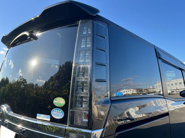 ヴォクシー ZS 煌II ユーザー様買取車 ナビ TV Bluetoothオーディオ CD DVD バックモニター フリップダウン ETC スマートキー2本 プッシュスタート オートエアコン オートマチックハイビーム ESC(53枚目)