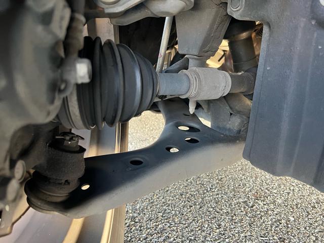 ヴォクシー ZS 煌II ユーザー様買取車 ナビ TV Bluetoothオーディオ CD DVD バックモニター フリップダウン ETC スマートキー2本 プッシュスタート オートエアコン オートマチックハイビーム ESC(61枚目)