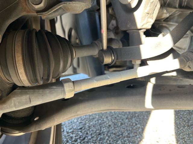 ヴォクシー ZS 煌II ユーザー様買取車 ナビ TV Bluetoothオーディオ CD DVD バックモニター フリップダウン ETC スマートキー2本 プッシュスタート オートエアコン オートマチックハイビーム ESC(62枚目)