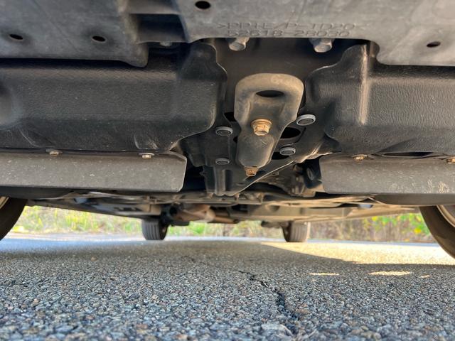 ヴォクシー ZS 煌II ユーザー様買取車 ナビ TV Bluetoothオーディオ CD DVD バックモニター フリップダウン ETC スマートキー2本 プッシュスタート オートエアコン オートマチックハイビーム ESC(64枚目)