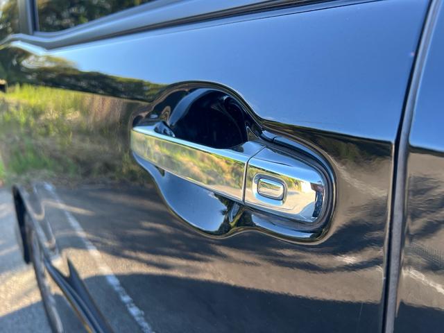 ヴォクシー ZS 煌II ユーザー様買取車 ナビ TV Bluetoothオーディオ CD DVD バックモニター フリップダウン ETC スマートキー2本 プッシュスタート オートエアコン オートマチックハイビーム ESC(67枚目)