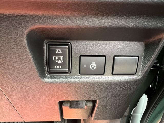 デリカミニ Ｔ　プレミアム　リミテッドエディション　アラウンドビューモニター　ナビ　ＴＶ　バックモニター　ダウンヒルアシストコントロール　ステアリングヒーター　シートヒーター　レーダークルーズコントロール　車線維持支援機能　オートマチック　スマートキー（32枚目）