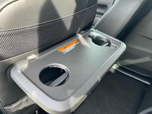 デリカミニ Ｔ　プレミアム　リミテッドエディション　アラウンドビューモニター　ナビ　ＴＶ　バックモニター　ダウンヒルアシストコントロール　ステアリングヒーター　シートヒーター　レーダークルーズコントロール　車線維持支援機能　オートマチック　スマートキー（43枚目）