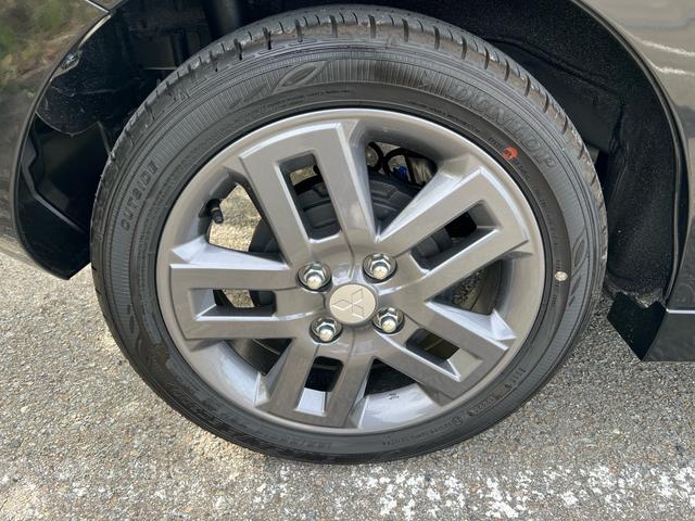 デリカミニ Ｔ　プレミアム　リミテッドエディション　アラウンドビューモニター　ナビ　ＴＶ　バックモニター　ダウンヒルアシストコントロール　ステアリングヒーター　シートヒーター　レーダークルーズコントロール　車線維持支援機能　オートマチック　スマートキー（67枚目）