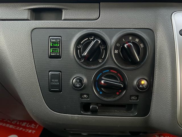 NV350キャラバンバン スーパーロングDX EXパック ユーザー様買取車 アラウンドビューモニター エマージェンシーブレーキ VDC フォグランプ ナビ TV Bluetooth バックモニター ETC オートエアコン キーレスエントリー(24枚目)