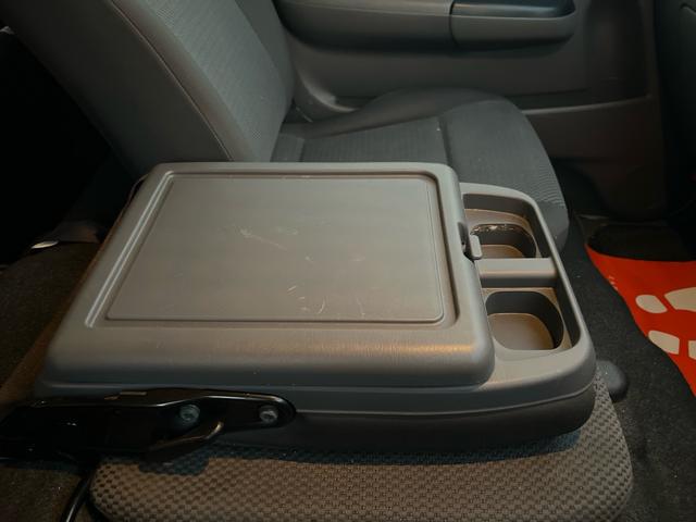 NV350キャラバンバン スーパーロングDX EXパック ユーザー様買取車 アラウンドビューモニター エマージェンシーブレーキ VDC フォグランプ ナビ TV Bluetooth バックモニター ETC オートエアコン キーレスエントリー(30枚目)