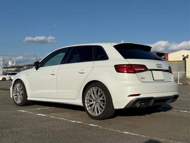 A3 スポーツバック1.4TFSIスポーツSラインパッケジ ナビ Bluetooth バックモニター ETC スマートキー2本 プッシュスタート アイドリングストップ オートエアコン オートライト オートマチックハイビーム HID ドライブレコーダー ABS(10枚目)