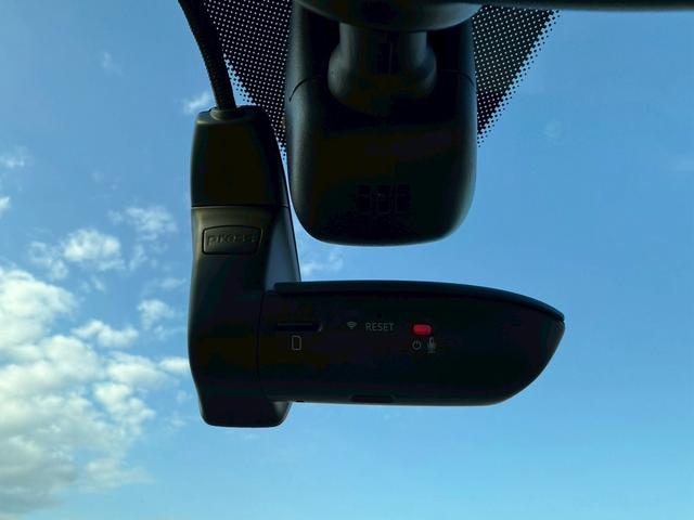 A3 スポーツバック1.4TFSIスポーツSラインパッケジ ナビ Bluetooth バックモニター ETC スマートキー2本 プッシュスタート アイドリングストップ オートエアコン オートライト オートマチックハイビーム HID ドライブレコーダー ABS(17枚目)