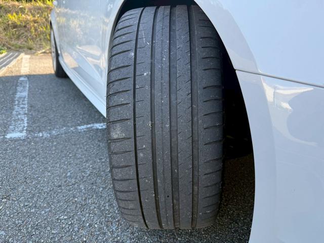 A3 スポーツバック1.4TFSIスポーツSラインパッケジ ナビ Bluetooth バックモニター ETC スマートキー2本 プッシュスタート アイドリングストップ オートエアコン オートライト オートマチックハイビーム HID ドライブレコーダー ABS(37枚目)