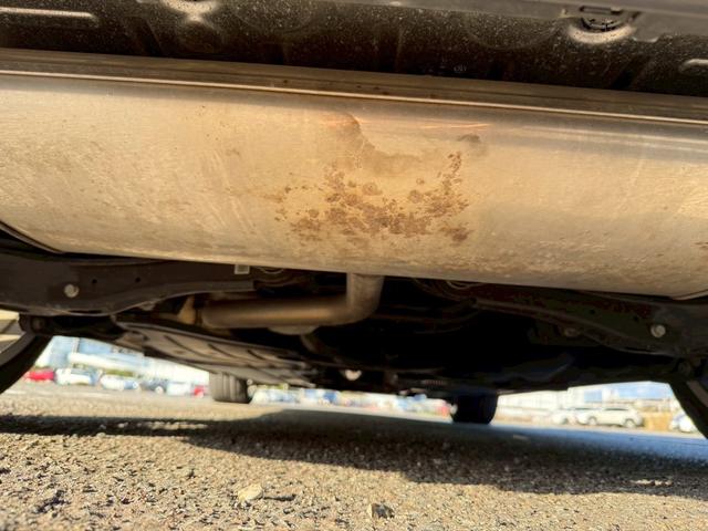 A3 スポーツバック1.4TFSIスポーツSラインパッケジ ナビ Bluetooth バックモニター ETC スマートキー2本 プッシュスタート アイドリングストップ オートエアコン オートライト オートマチックハイビーム HID ドライブレコーダー ABS(50枚目)