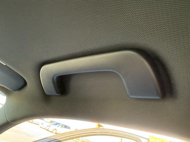 A3 スポーツバック1.4TFSIスポーツSラインパッケジ ナビ Bluetooth バックモニター ETC スマートキー2本 プッシュスタート アイドリングストップ オートエアコン オートライト オートマチックハイビーム HID ドライブレコーダー ABS(53枚目)