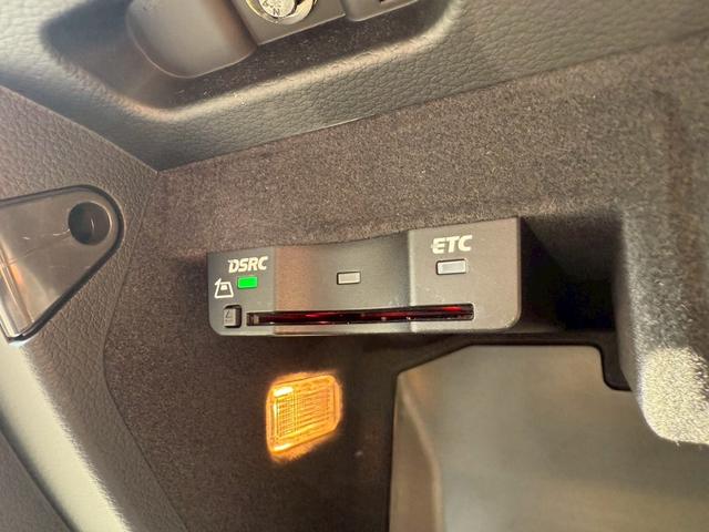 A3 スポーツバック1.4TFSIスポーツSラインパッケジ ナビ Bluetooth バックモニター ETC スマートキー2本 プッシュスタート アイドリングストップ オートエアコン オートライト オートマチックハイビーム HID ドライブレコーダー ABS(65枚目)