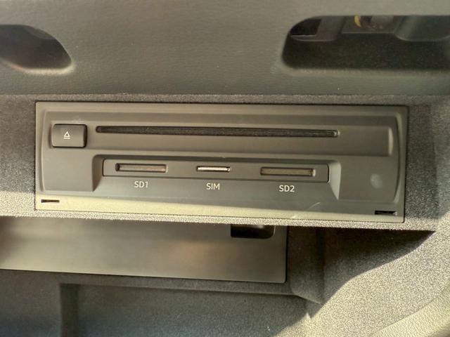 A3 スポーツバック1.4TFSIスポーツSラインパッケジ ナビ Bluetooth バックモニター ETC スマートキー2本 プッシュスタート アイドリングストップ オートエアコン オートライト オートマチックハイビーム HID ドライブレコーダー ABS(66枚目)