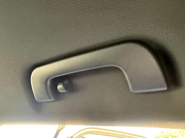 A3 スポーツバック1.4TFSIスポーツSラインパッケジ ナビ Bluetooth バックモニター ETC スマートキー2本 プッシュスタート アイドリングストップ オートエアコン オートライト オートマチックハイビーム HID ドライブレコーダー ABS(68枚目)