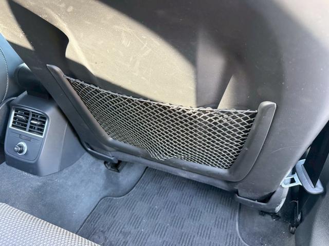 A3 スポーツバック1.4TFSIスポーツSラインパッケジ ナビ Bluetooth バックモニター ETC スマートキー2本 プッシュスタート アイドリングストップ オートエアコン オートライト オートマチックハイビーム HID ドライブレコーダー ABS(70枚目)