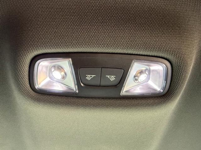 A3 スポーツバック1.4TFSIスポーツSラインパッケジ ナビ Bluetooth バックモニター ETC スマートキー2本 プッシュスタート アイドリングストップ オートエアコン オートライト オートマチックハイビーム HID ドライブレコーダー ABS(72枚目)