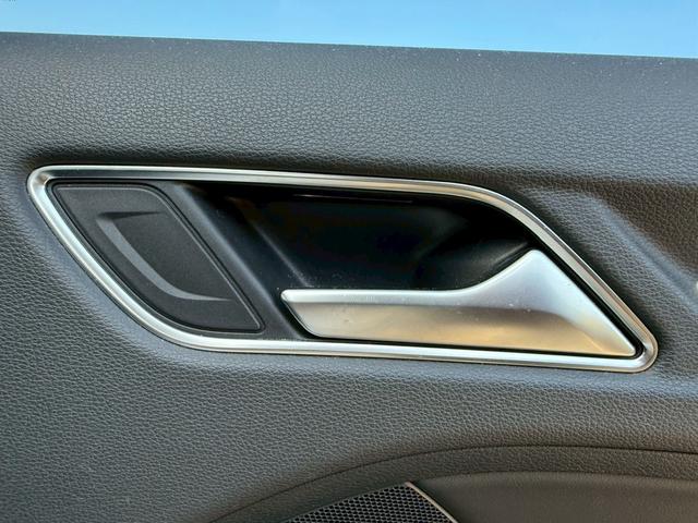 A3 スポーツバック1.4TFSIスポーツSラインパッケジ ナビ Bluetooth バックモニター ETC スマートキー2本 プッシュスタート アイドリングストップ オートエアコン オートライト オートマチックハイビーム HID ドライブレコーダー ABS(76枚目)