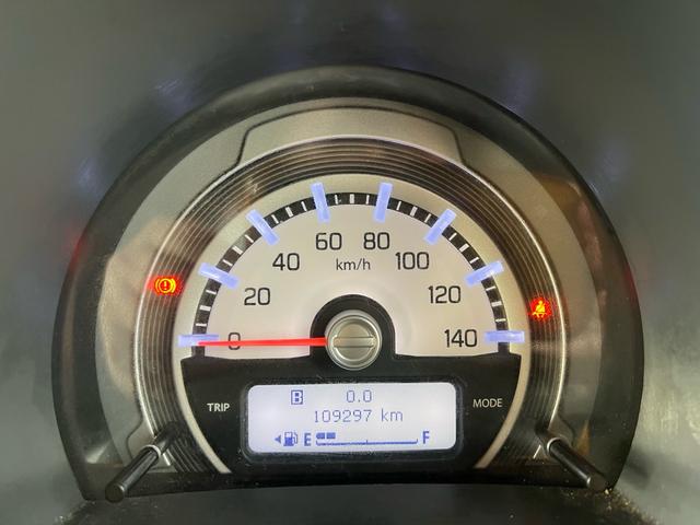 ハスラー G ユーザー様買取車 5MT 車検2年付き シートヒーター ETC アイドリングストップ キーレスエントリー 頸部衝撃緩和ヘッドレスト フルフラット 盗難防止システム 衝突安全ボディ ドアバイザー AAC(17枚目)