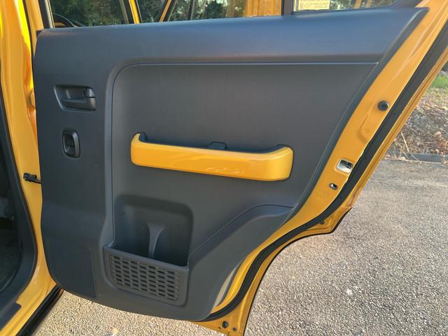 ハスラー G ユーザー様買取車 5MT 車検2年付き シートヒーター ETC アイドリングストップ キーレスエントリー 頸部衝撃緩和ヘッドレスト フルフラット 盗難防止システム 衝突安全ボディ ドアバイザー AAC(69枚目)