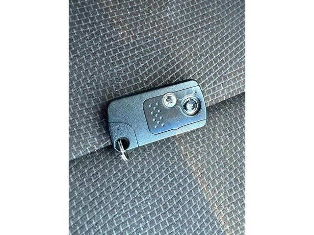 フィットシャトルハイブリッド ハイブリッド・スマートセレクション ユーザー様買取車 ナビ VSA ABS+TCS+横すべり抑制 HID アイドリングストップ 衝突安全ボディ 盗難防止システム スマートキー ECONモード オートクルーズコントロール オートエアコン(32枚目)