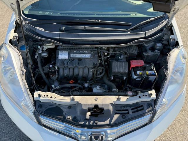 フィットシャトルハイブリッド ハイブリッド・スマートセレクション ユーザー様買取車 ナビ VSA ABS+TCS+横すべり抑制 HID アイドリングストップ 衝突安全ボディ 盗難防止システム スマートキー ECONモード オートクルーズコントロール オートエアコン(64枚目)