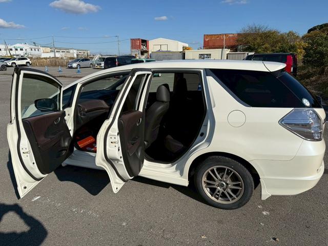 フィットシャトルハイブリッド ハイブリッド・スマートセレクション ユーザー様買取車 ナビ VSA ABS+TCS+横すべり抑制 HID アイドリングストップ 衝突安全ボディ 盗難防止システム スマートキー ECONモード オートクルーズコントロール オートエアコン(79枚目)