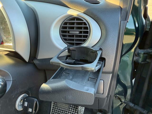 ミラジーノ Ｌ　ユーザー様買取車　キーレスエントリー　盗難防止システム　衝突安全ボディ　エアコン　パワーステアリング　運転席助手席エアバック　パワーウインドウ　ＥＴＣ　ＣＤ　ＡＭ　ＦＭ　ドアバイザー　４ＡＴ（21枚目）