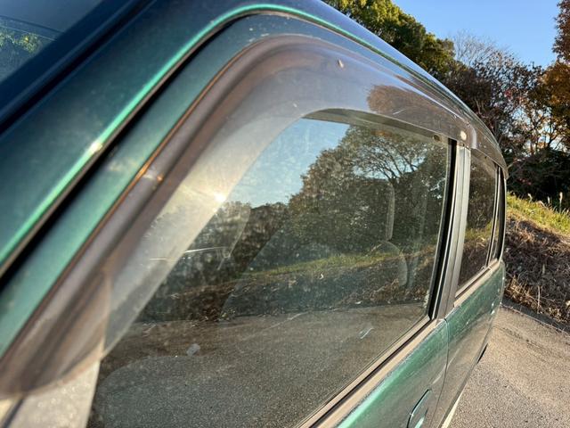 ミラジーノ Ｌ　ユーザー様買取車　キーレスエントリー　盗難防止システム　衝突安全ボディ　エアコン　パワーステアリング　運転席助手席エアバック　パワーウインドウ　ＥＴＣ　ＣＤ　ＡＭ　ＦＭ　ドアバイザー　４ＡＴ（56枚目）