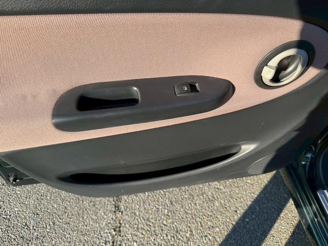 ミラジーノ Ｌ　ユーザー様買取車　キーレスエントリー　盗難防止システム　衝突安全ボディ　エアコン　パワーステアリング　運転席助手席エアバック　パワーウインドウ　ＥＴＣ　ＣＤ　ＡＭ　ＦＭ　ドアバイザー　４ＡＴ（73枚目）