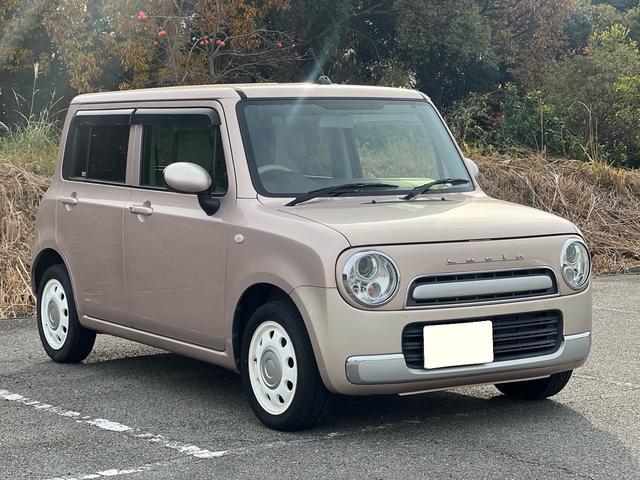 アルトラパンショコラ Ｇ　ユーザー様買取車　Ｂｌｕｅｔｏｏｔｈオーディオ　ＴＶ　ナビ　スマートキー　プッシュスタート　エアコン　アイドリングストップ　ドアバイザー　ＥＴＣ　ＨＩＤ　衝突安全ボディ　盗難防止システム　エアバック（7枚目）