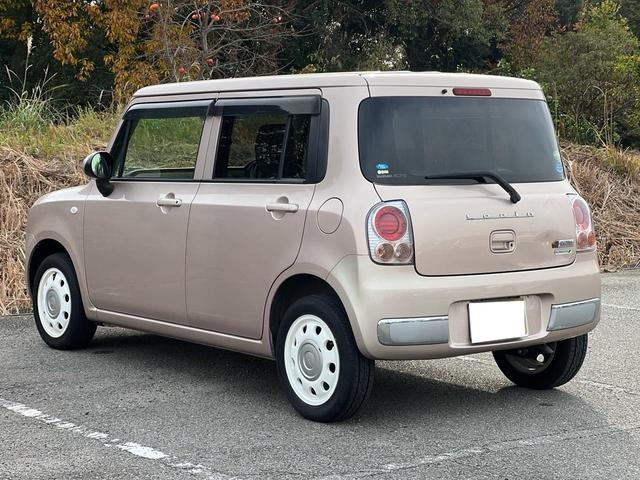 アルトラパンショコラ Ｇ　ユーザー様買取車　Ｂｌｕｅｔｏｏｔｈオーディオ　ＴＶ　ナビ　スマートキー　プッシュスタート　エアコン　アイドリングストップ　ドアバイザー　ＥＴＣ　ＨＩＤ　衝突安全ボディ　盗難防止システム　エアバック（13枚目）