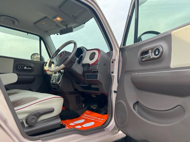 アルトラパンショコラ Ｇ　ユーザー様買取車　Ｂｌｕｅｔｏｏｔｈオーディオ　ＴＶ　ナビ　スマートキー　プッシュスタート　エアコン　アイドリングストップ　ドアバイザー　ＥＴＣ　ＨＩＤ　衝突安全ボディ　盗難防止システム　エアバック（33枚目）