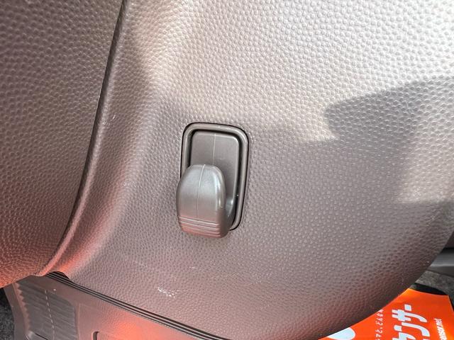 アルトラパンショコラ Ｇ　ユーザー様買取車　Ｂｌｕｅｔｏｏｔｈオーディオ　ＴＶ　ナビ　スマートキー　プッシュスタート　エアコン　アイドリングストップ　ドアバイザー　ＥＴＣ　ＨＩＤ　衝突安全ボディ　盗難防止システム　エアバック（41枚目）