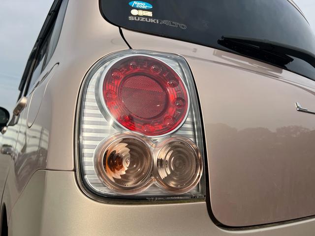 アルトラパンショコラ Ｇ　ユーザー様買取車　Ｂｌｕｅｔｏｏｔｈオーディオ　ＴＶ　ナビ　スマートキー　プッシュスタート　エアコン　アイドリングストップ　ドアバイザー　ＥＴＣ　ＨＩＤ　衝突安全ボディ　盗難防止システム　エアバック（46枚目）