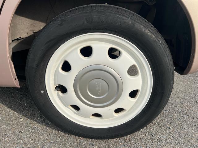 アルトラパンショコラ Ｇ　ユーザー様買取車　Ｂｌｕｅｔｏｏｔｈオーディオ　ＴＶ　ナビ　スマートキー　プッシュスタート　エアコン　アイドリングストップ　ドアバイザー　ＥＴＣ　ＨＩＤ　衝突安全ボディ　盗難防止システム　エアバック（51枚目）