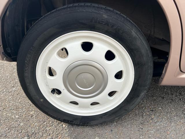 アルトラパンショコラ Ｇ　ユーザー様買取車　Ｂｌｕｅｔｏｏｔｈオーディオ　ＴＶ　ナビ　スマートキー　プッシュスタート　エアコン　アイドリングストップ　ドアバイザー　ＥＴＣ　ＨＩＤ　衝突安全ボディ　盗難防止システム　エアバック（52枚目）