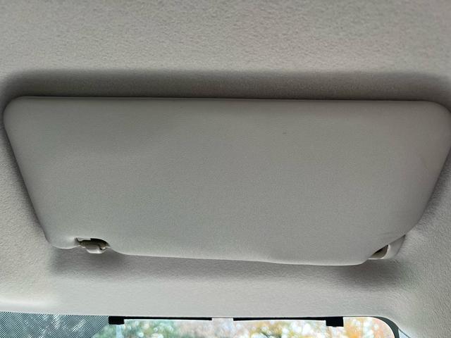 アルトラパンショコラ Ｇ　ユーザー様買取車　Ｂｌｕｅｔｏｏｔｈオーディオ　ＴＶ　ナビ　スマートキー　プッシュスタート　エアコン　アイドリングストップ　ドアバイザー　ＥＴＣ　ＨＩＤ　衝突安全ボディ　盗難防止システム　エアバック（76枚目）