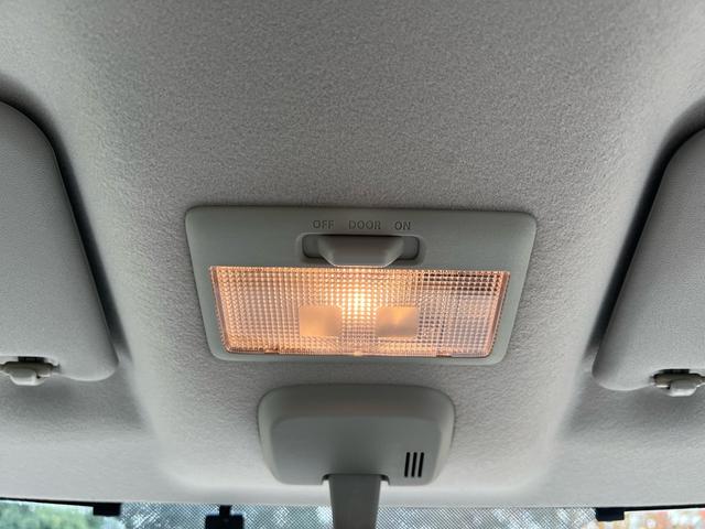 アルトラパンショコラ Ｇ　ユーザー様買取車　Ｂｌｕｅｔｏｏｔｈオーディオ　ＴＶ　ナビ　スマートキー　プッシュスタート　エアコン　アイドリングストップ　ドアバイザー　ＥＴＣ　ＨＩＤ　衝突安全ボディ　盗難防止システム　エアバック（77枚目）