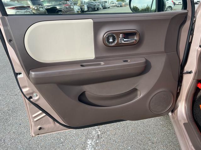 アルトラパンショコラ Ｇ　ユーザー様買取車　Ｂｌｕｅｔｏｏｔｈオーディオ　ＴＶ　ナビ　スマートキー　プッシュスタート　エアコン　アイドリングストップ　ドアバイザー　ＥＴＣ　ＨＩＤ　衝突安全ボディ　盗難防止システム　エアバック（79枚目）