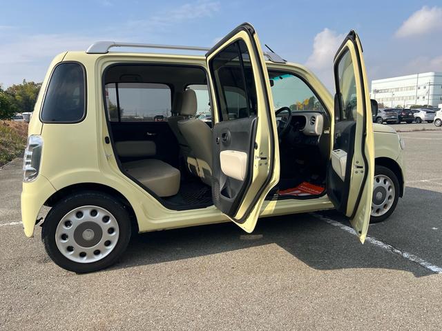 ミラココア ココアプラスX ユーザー様買取車 ナビ TV スマートキー オートエアコン アイドリングストップ フォグランプ FM AM 衝突安全ボディ 盗難防止システム パワーウインドウ パワーステアリング ドアバイザー(33枚目)