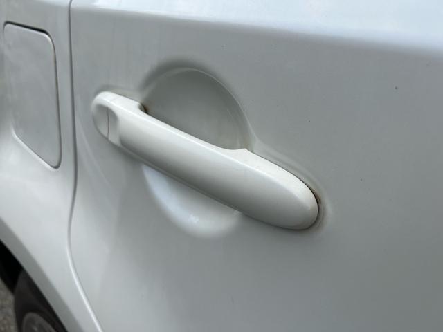 キューブ １５Ｘ　Ｖセレクション　ユーザー様買取車　ナビ　ＴＶ　Ｂｌｕｅｔｏｏｔｈ　スマートキー２本　プッシュスタート　オートエアコン　ＥＴＣ　衝突安全ボディ　車検２年付き　盗難防止システム　運転席助手席エアバック　　パワーウインドウ（58枚目）