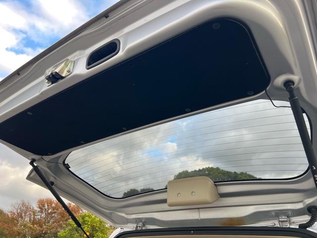 eKワゴン MS ユーザー様買取車 車検令和8年7月 走行距離111700キロ エアコン CD FM AM ETC ドアバイザー 運転席助手席エアバック パワーステアリング ベンチシート フルフラット 衝突安全ボディ(39枚目)