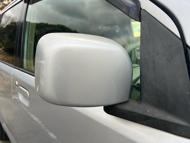 eKワゴン MS ユーザー様買取車 車検令和8年7月 走行距離111700キロ エアコン CD FM AM ETC ドアバイザー 運転席助手席エアバック パワーステアリング ベンチシート フルフラット 衝突安全ボディ(53枚目)