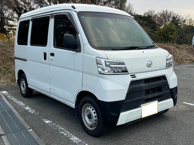 ハイゼットカーゴ DX SAIII ユーザー様買取 キーレスエントリー アイドリングストップ ETC オートハイビーム AM FM パワーステアリング パワーウインドウ 4WD ドライブレコーダー エアコン AT ドアバイザー(5枚目)