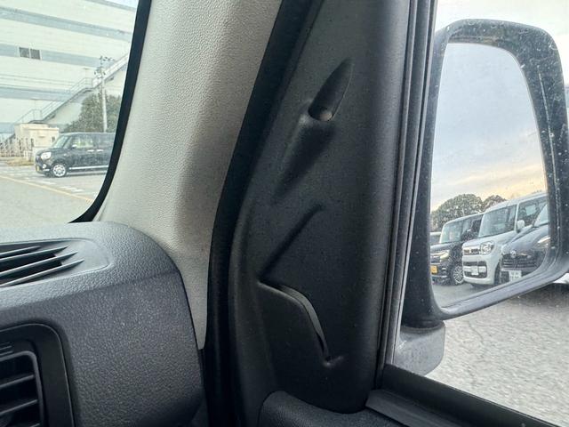 ハイゼットカーゴ DX SAIII ユーザー様買取 キーレスエントリー アイドリングストップ ETC オートハイビーム AM FM パワーステアリング パワーウインドウ 4WD ドライブレコーダー エアコン AT ドアバイザー(46枚目)
