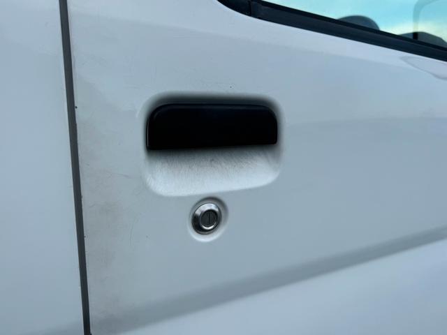 ハイゼットカーゴ DX SAIII ユーザー様買取 キーレスエントリー アイドリングストップ ETC オートハイビーム AM FM パワーステアリング パワーウインドウ 4WD ドライブレコーダー エアコン AT ドアバイザー(65枚目)