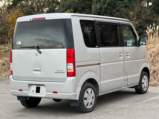 エブリイワゴン JP ユーザー様買取車 車検2年付き フルフラット 衝突安全ボディ 盗難防止システム 運転席助手席エアバック ABS パワーステアリング パワーウインドウ CD FM AM ABS ドアバイザー(12枚目)