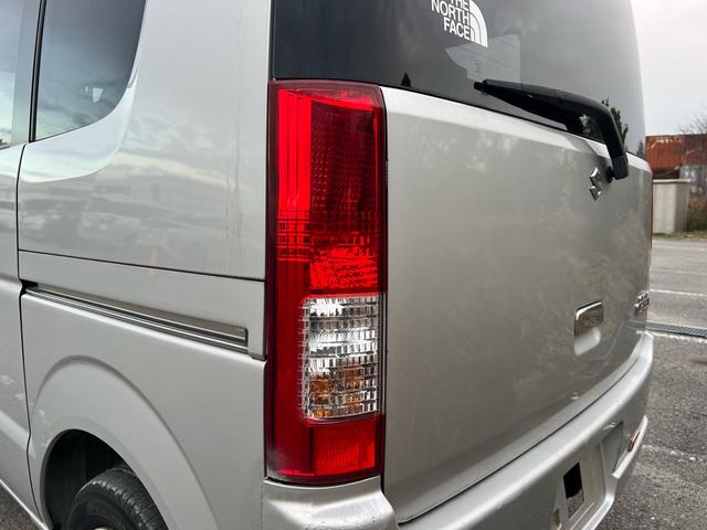 エブリイワゴン JP ユーザー様買取車 車検2年付き フルフラット 衝突安全ボディ 盗難防止システム 運転席助手席エアバック ABS パワーステアリング パワーウインドウ CD FM AM ABS ドアバイザー(57枚目)